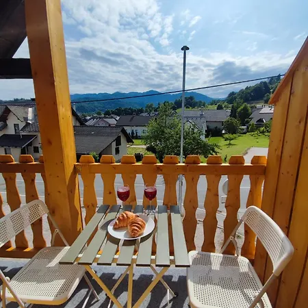 아파트 Slovenian House Mira 지고르니예 고르예