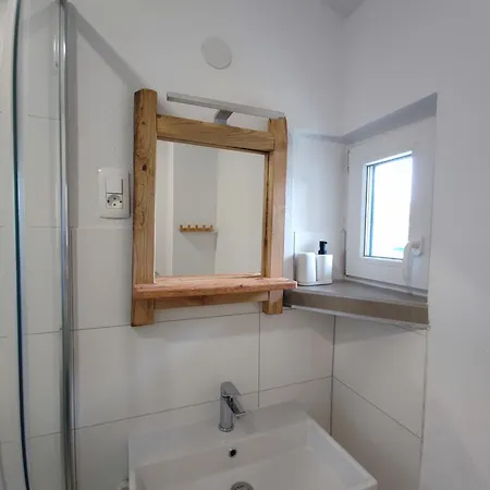 Slovenian House Mira *