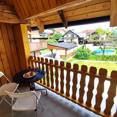 Slovenian House Mira Apartman