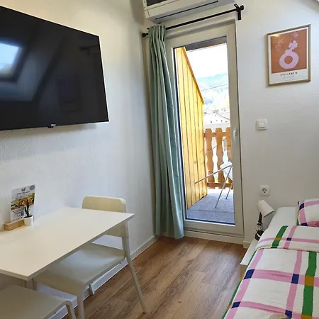 Slovenian House Mira 아파트 지고르니예 고르예