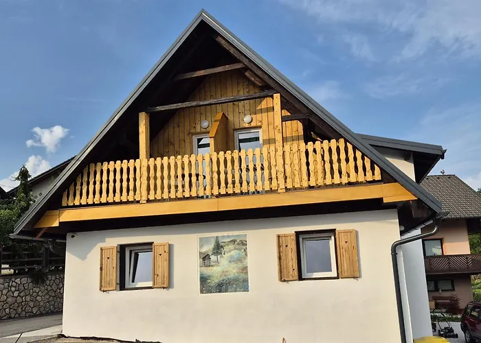 Slovenian House Mira * Zgornje Gorje